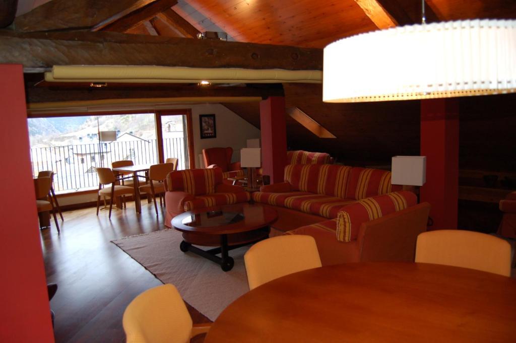 Hotel Vall Ferrera Areu Exterior photo
